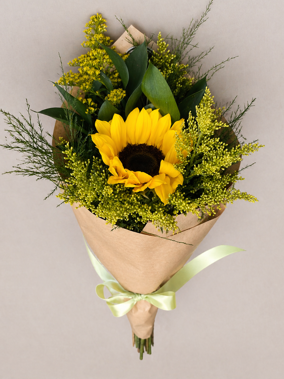 Buquê Admiração – Girassol e Flores do Campo